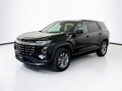 Used 2025 Chevrolet Equinox LT FWD image 3