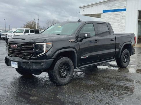 Certified 2024 GMC Sierra 1500 AT4X w/ AT4X AEV Edition AWD/4WD image 4