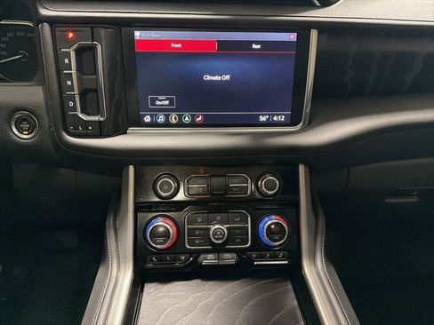 Used 2021 GMC Yukon Denali w/ Denali Premium Package AWD/4WD image 16