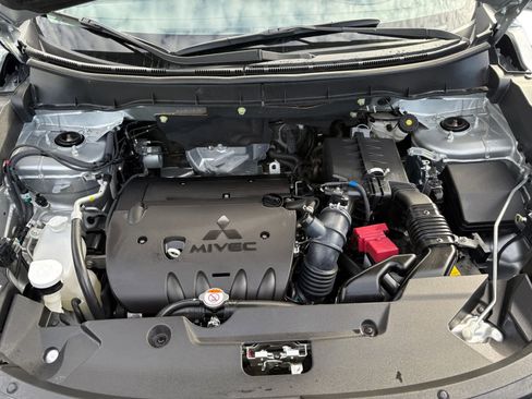 Used 2025 Mitsubishi Outlander Sport SE image 19