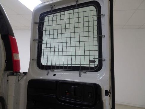 Used 2018 Chevrolet Express 2500 w/ Driver Convenience Package RWD image 13