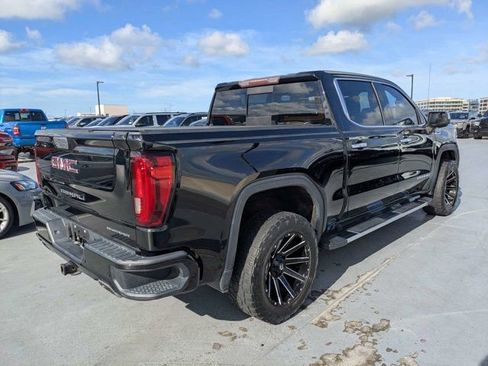 Used 2019 GMC Sierra 1500 Denali w/ Driver Alert Package II AWD/4WD image 3