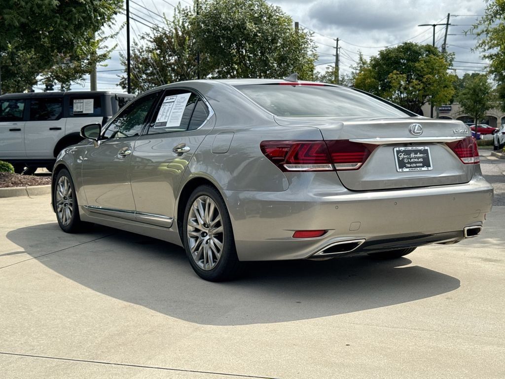 Used 2017 Lexus LS 460 w/ Comfort Package RWD image 6