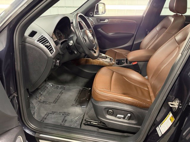 Used 2016 Audi Q5 3.0T Premium Plus w/ Technology Package AWD/4WD image 12