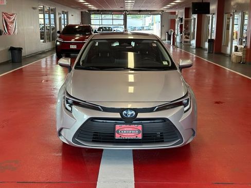 Certified 2023 Toyota Corolla XLE FWD image 8