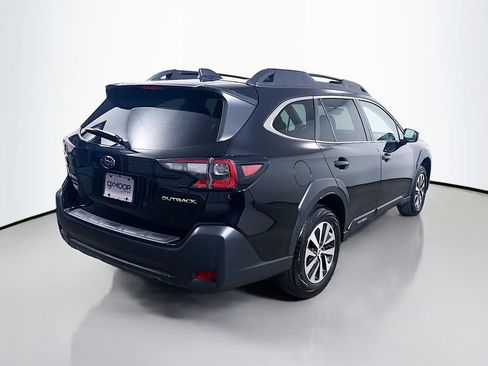 Used 2023 Subaru Outback Premium AWD/4WD image 7