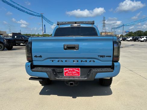 Used 2018 Toyota Tacoma TRD Pro AWD/4WD image 6