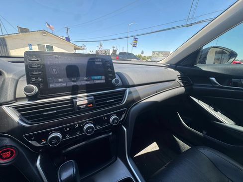 Used 2021 Honda Accord Sport Special Edition image 14