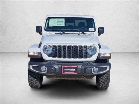 New 2026 Jeep Gladiator Sport image 2