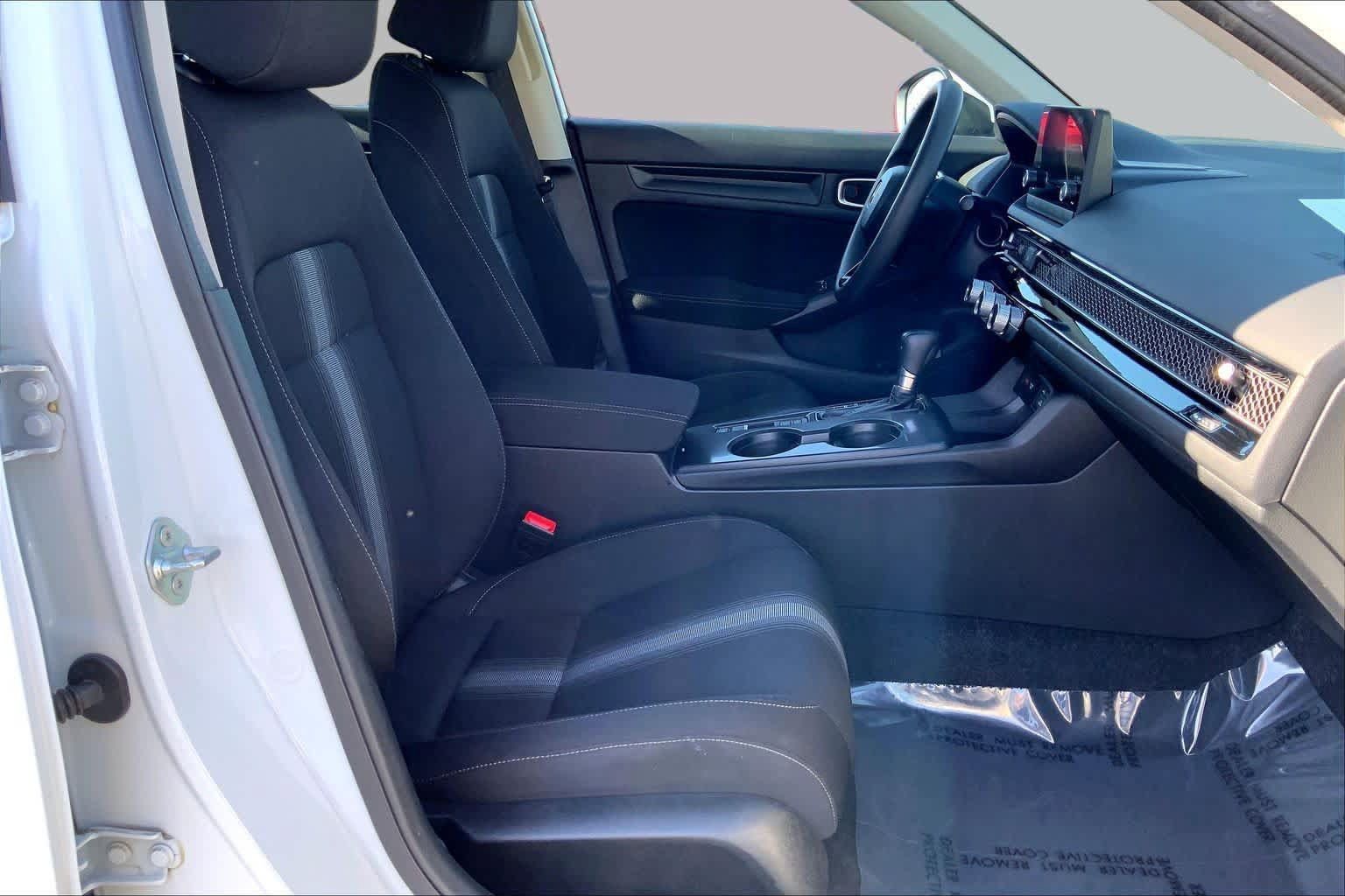 Used 2022 Honda Civic LX image 8