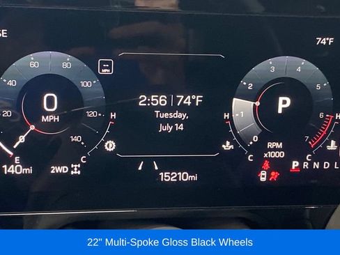 Certified 2025 GMC Yukon Elevation w/ LPO, Yukon Black Package AWD/4WD image 9
