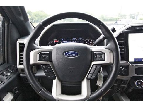 Certified 2022 Ford F350 Lariat w/ Chrome Package AWD/4WD image 14