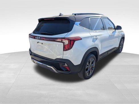 Certified 2024 Kia Seltos S image 7