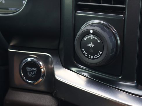 Used 2024 Ford F350 King Ranch w/ Chrome Package image 27