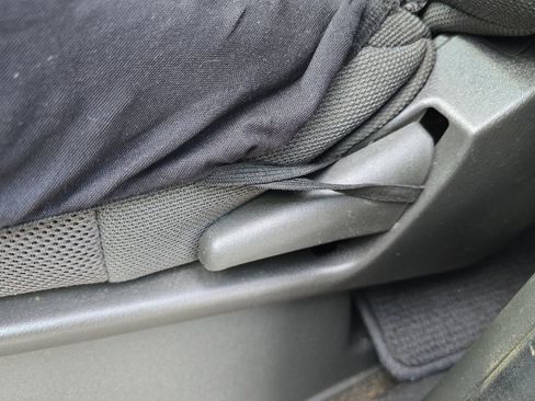 Used 2015 Nissan Frontier S w/ S Preferred Package image 12