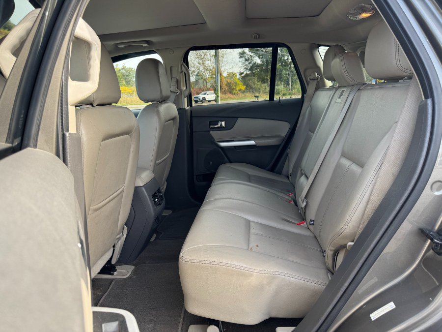 Used 2013 Ford Edge Limited AWD/4WD image 28