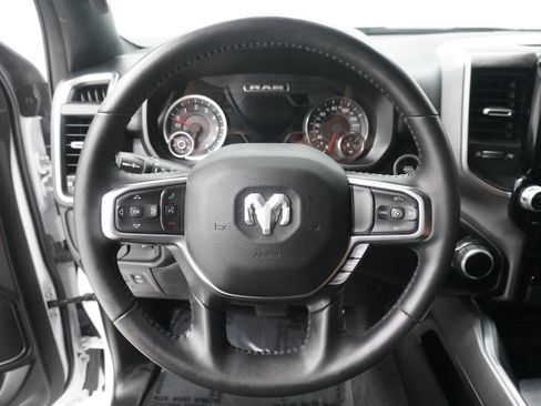 Used 2024 RAM 1500 Lone Star AWD/4WD image 17