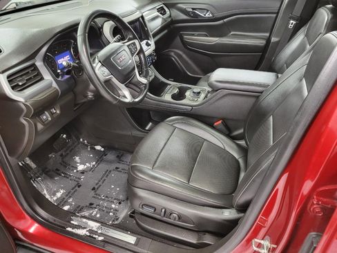 Used 2023 GMC Acadia SLT w/ Elevation Edition image 9