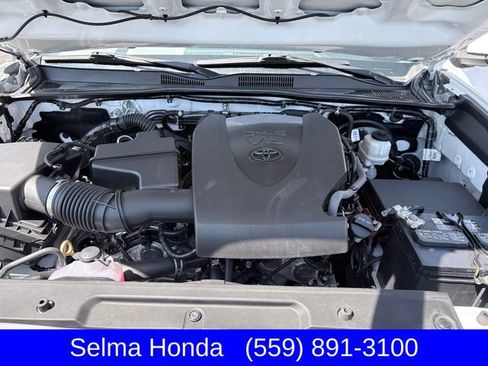 Used 2023 Toyota Tacoma TRD Sport AWD/4WD image 30