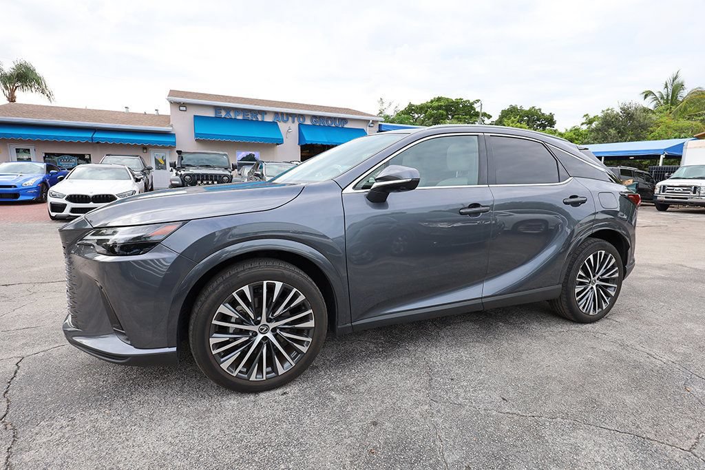 Used 2024 Lexus RX 350 Premium Plus w/ Accessory Package (Z1) FWD image 4