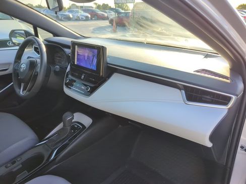 Used 2024 Toyota Corolla SE FWD image 23