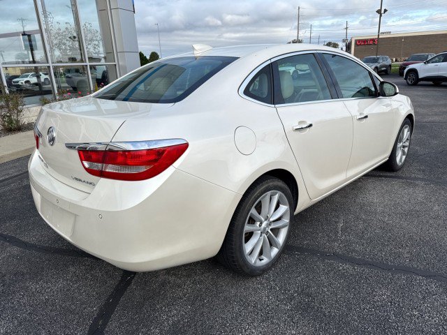 Used 2016 Buick Verano Leather w/ Driver Confidence Package FWD image 3