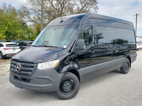 New 2026 Mercedes-Benz Sprinter 2500 image 1