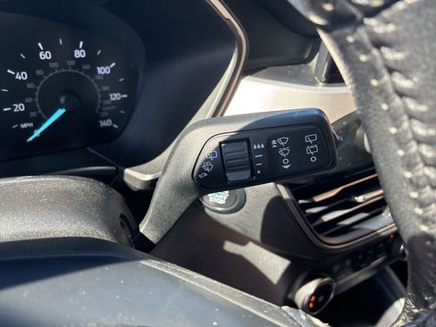 Certified 2020 Ford Escape SEL image 29