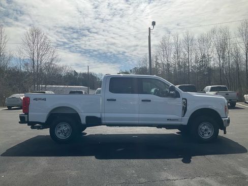 New 2026 Ford F250 XL AWD/4WD image 4