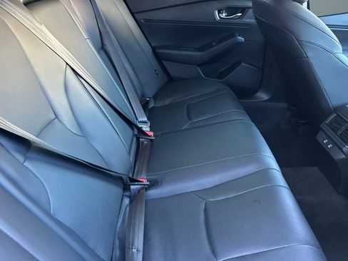 Certified 2025 Honda Accord EX-L image 29