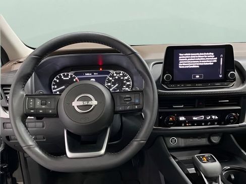 Certified 2023 Nissan Rogue SV w/ SV Premium B Package AWD/4WD image 11