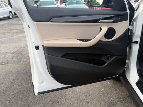 Used 2018 BMW X2 sDrive28i w/ Convenience Package FWD image 13