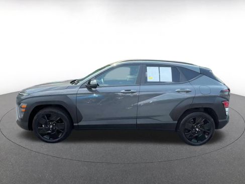 Used 2026 Hyundai Kona SEL Sport FWD image 9