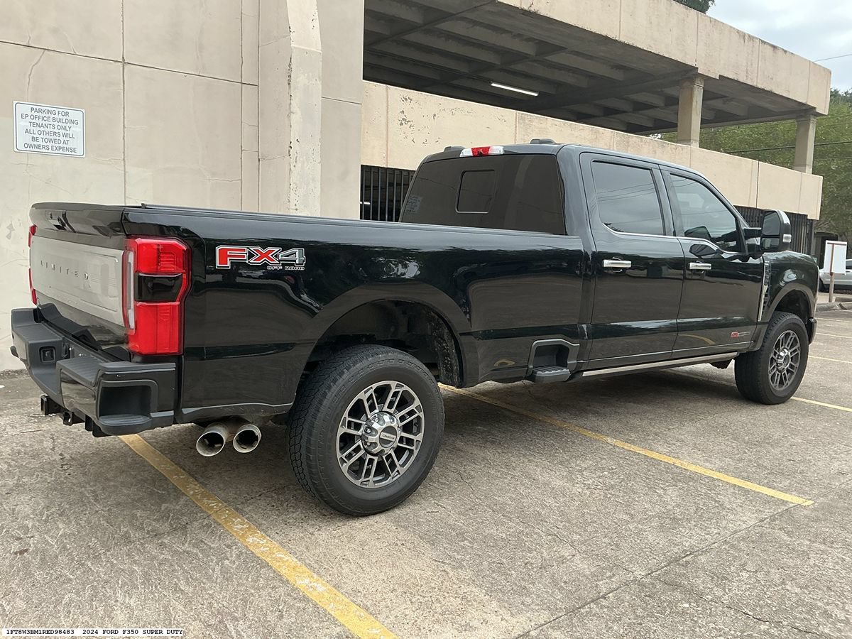 Used 2024 Ford F350 Limited w/ FX4 Off-Road Package AWD/4WD image 6