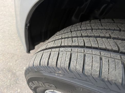 Used 2018 Toyota Sienna XLE w/ XLE Navigation Package image 38