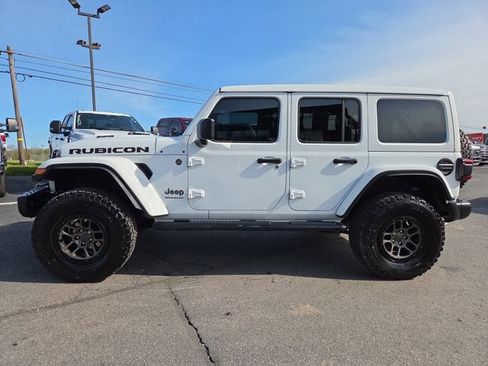 Used 2023 Jeep Wrangler Unlimited Rubicon 392 w/ Xtreme Recon 35" Tire Package AWD/4WD image 3