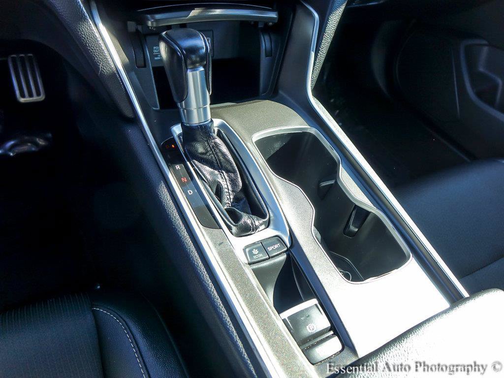 Used 2019 Honda Accord Sport image 17