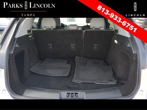 Certified 2022 Lincoln Corsair Reserve w/ Elements Package image 8