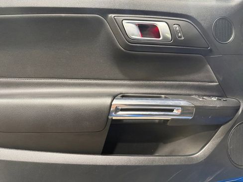 Used 2020 Ford Mustang GT w/ Equipment Group 301A image 15