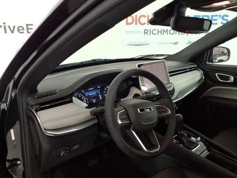 Used 2024 Jeep Compass Limited AWD/4WD image 13