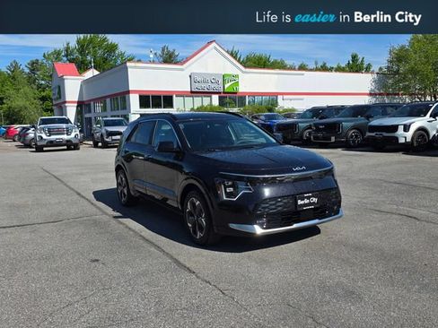 New 2026 Kia Niro Wave w/ Wave Preserve Package FWD image 1