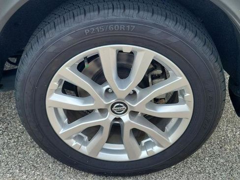 Certified 2022 Nissan Rogue Sport SV FWD image 13