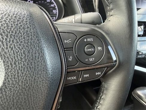 Used 2021 Toyota Camry SE w/ Carpet Mat Package (TMS) image 52