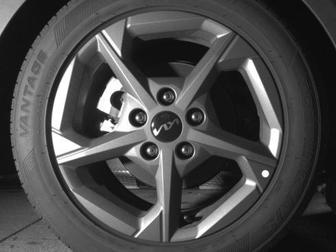 Used 2025 Kia K4 FWD image 15