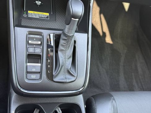 Used 2025 Honda CR-V EX-L image 26