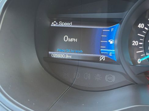 Used 2024 Ford Edge SEL image 40