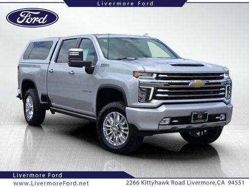 Used 2022 Chevrolet Silverado 2500 High Country w/ Z71 Off-Road Package AWD/4WD image 1