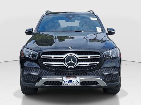 Used 2023 Mercedes-Benz GLE 350 w/ Premium Package image 2