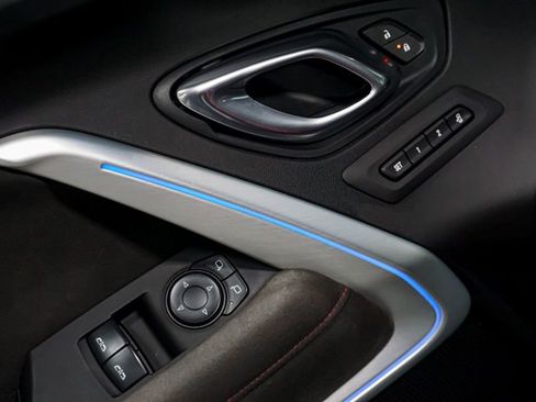Used 2021 Chevrolet Camaro ZL1 image 52