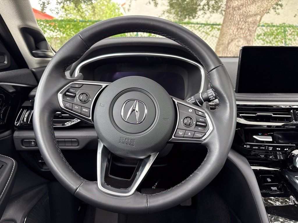 Used 2026 Acura MDX w/ Technology Package FWD image 22